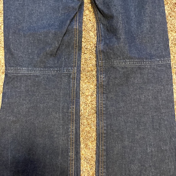 Theory Dark Denim Cropped Jeans Frayed Hem & Waistband Size 4 - Picture 5 of 9